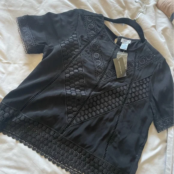 NWT Black, size S short sleeved Abberline blouse from South Moon Under - Picture 3 of 3